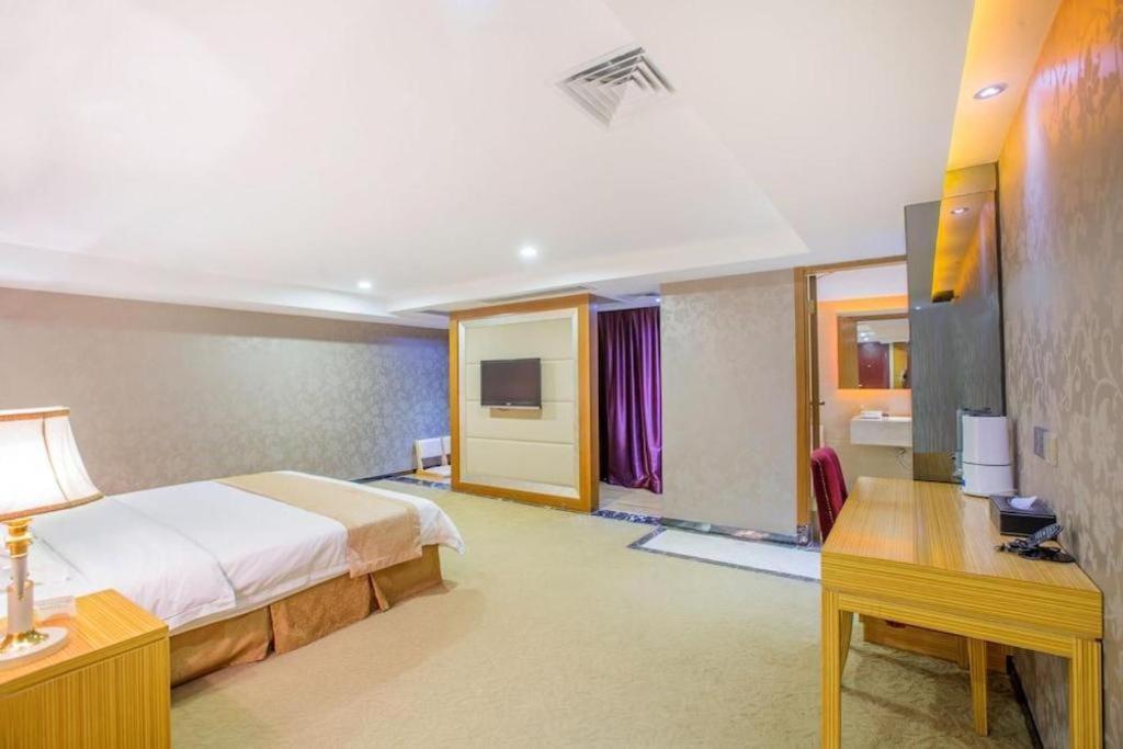 Zhongshan Louis Hotel Ngoại thất bức ảnh